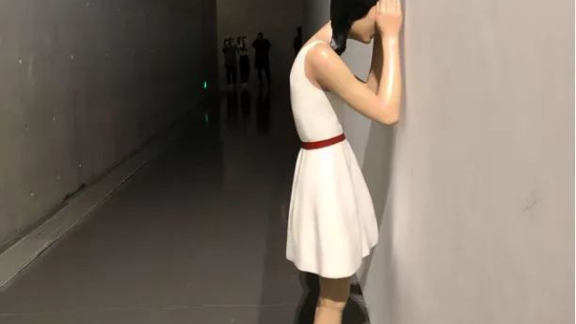 向京雕塑个展